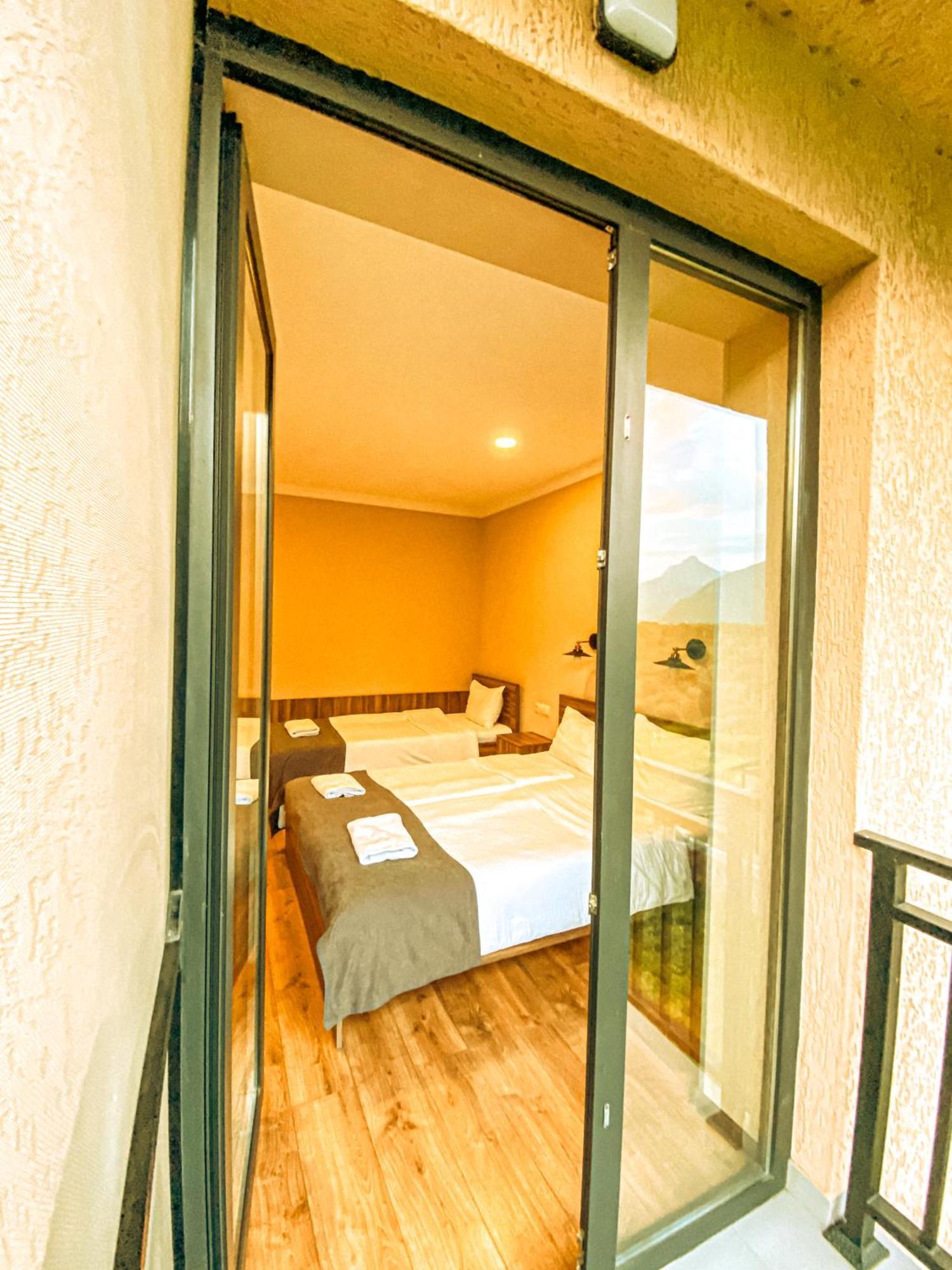 Hotel Gold Kazbegi Luaran gambar