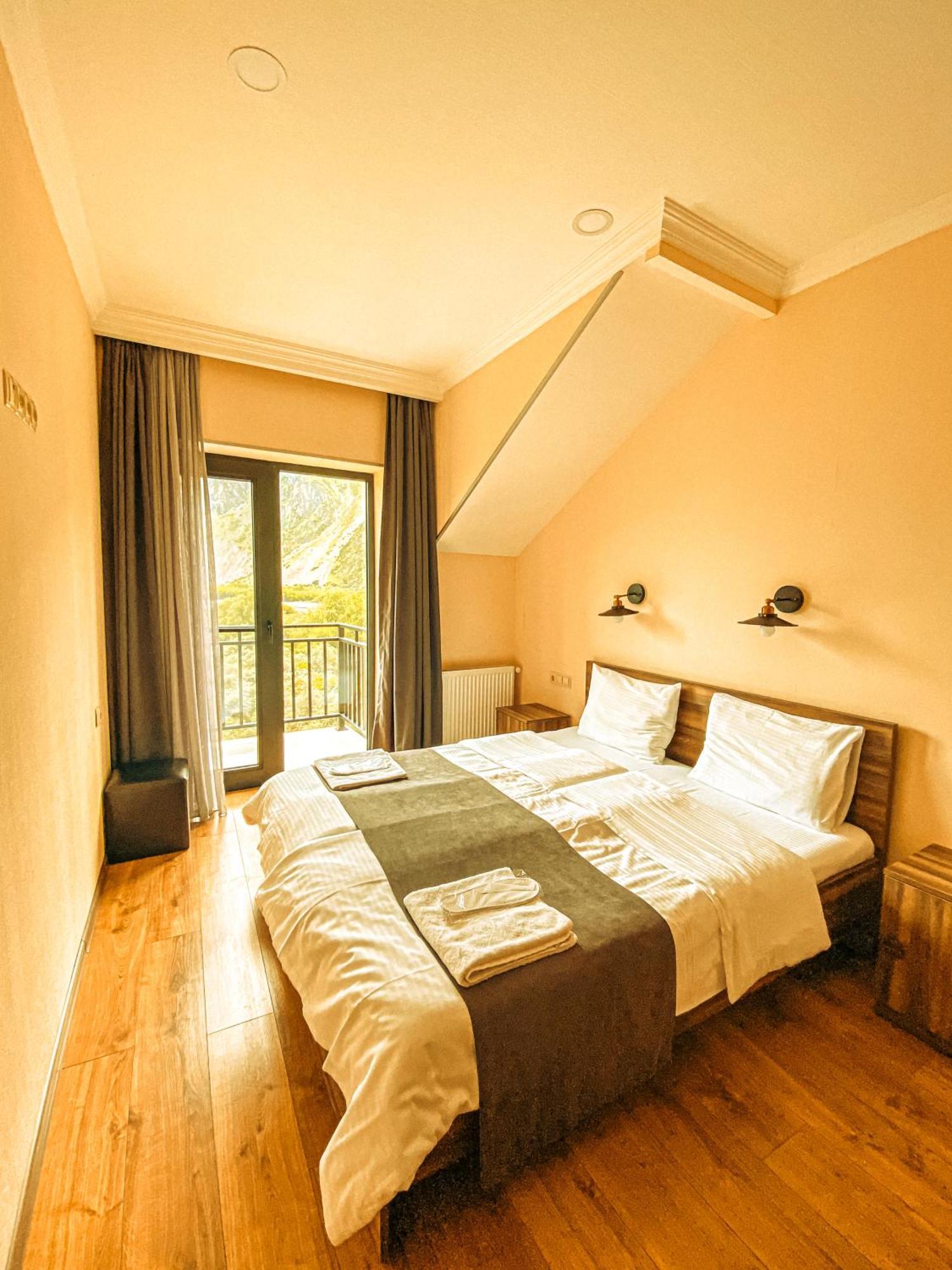 Hotel Gold Kazbegi Luaran gambar